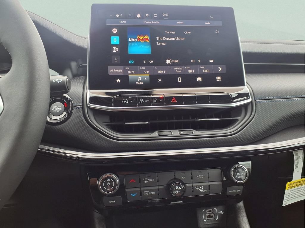 New 2026 Jeep Compass Latitude AWD/4WD image 25