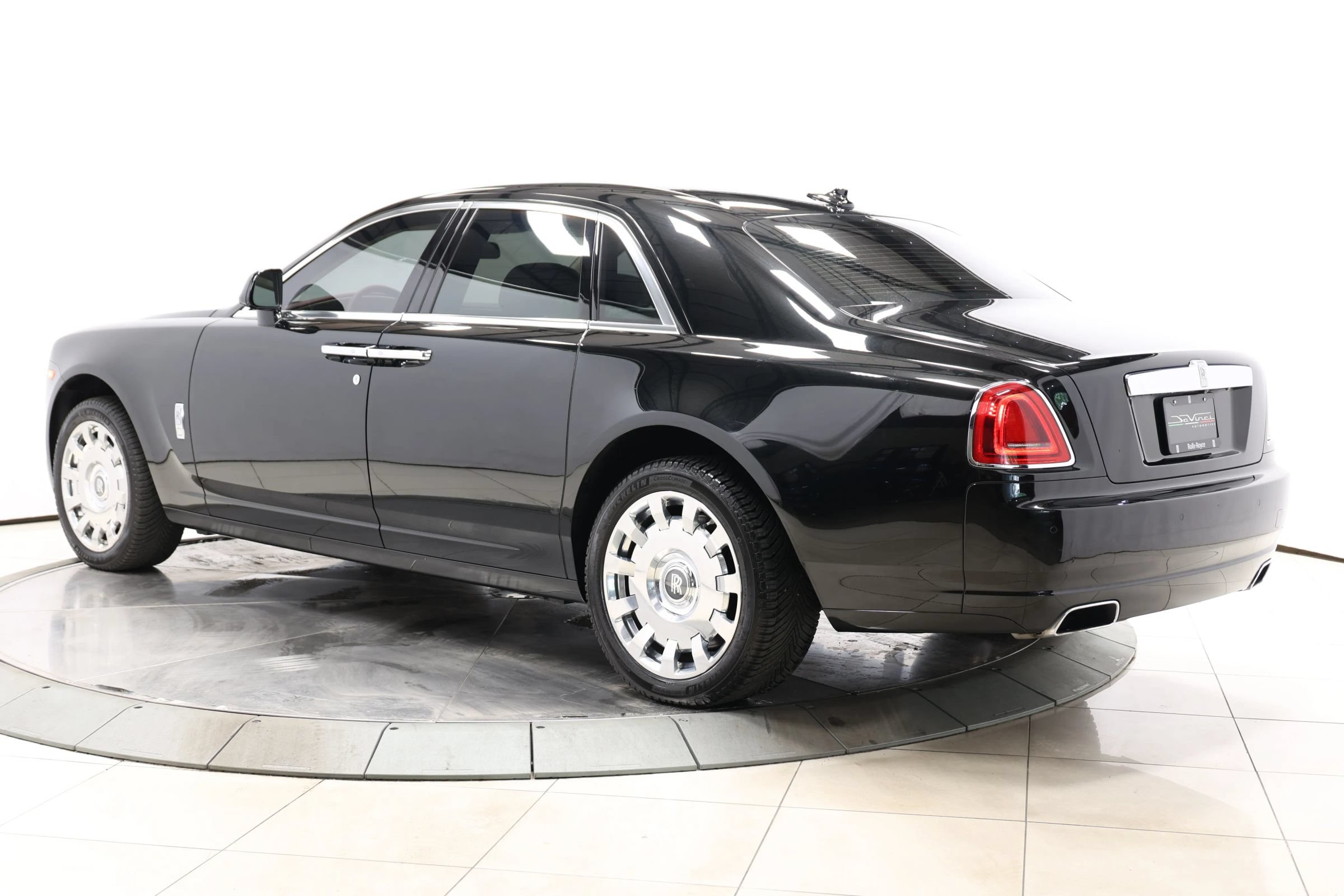 Used 2013 Rolls-Royce Ghost RWD image 83