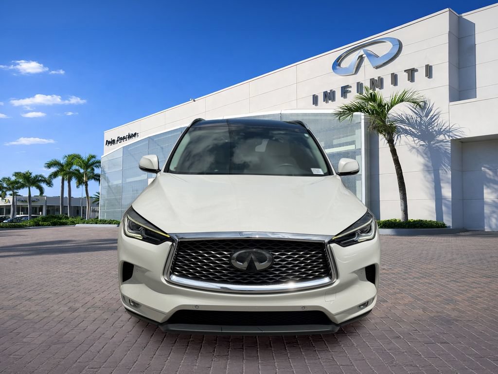 Used 2022 INFINITI QX50 Essential FWD image 2