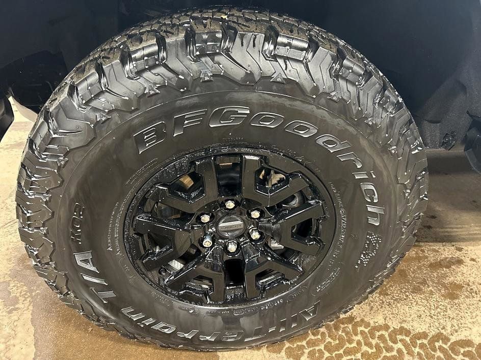 Used 2023 Ford Bronco Raptor image 27