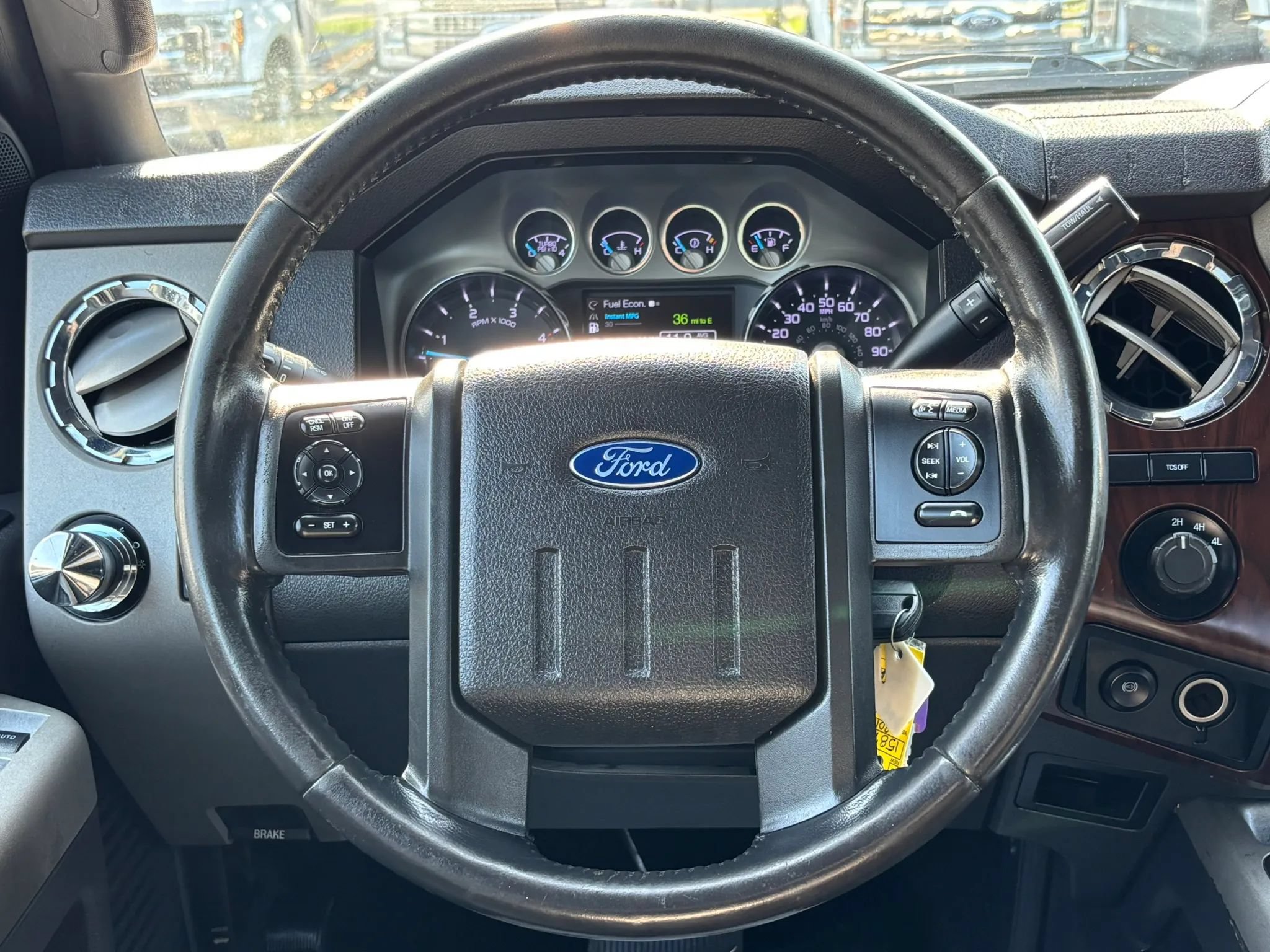 Used 2016 Ford F350 Lariat w/ Lariat Ultimate Package AWD/4WD image 36