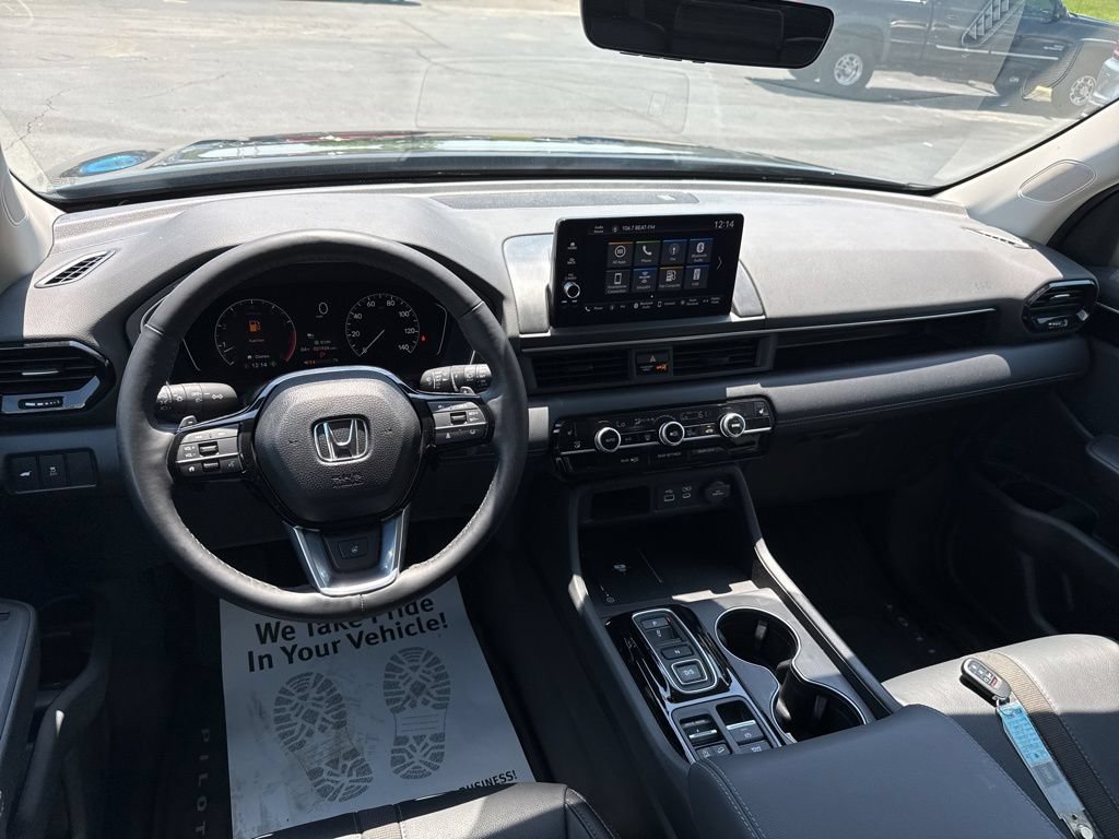 Used 2025 Honda Pilot EX-L image 35