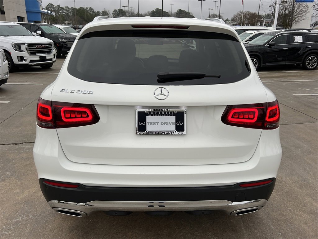 Used 2021 Mercedes-Benz GLC 300 image 4