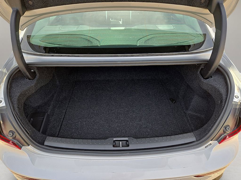 Used 2024 Volvo S60 B5 Core image 14