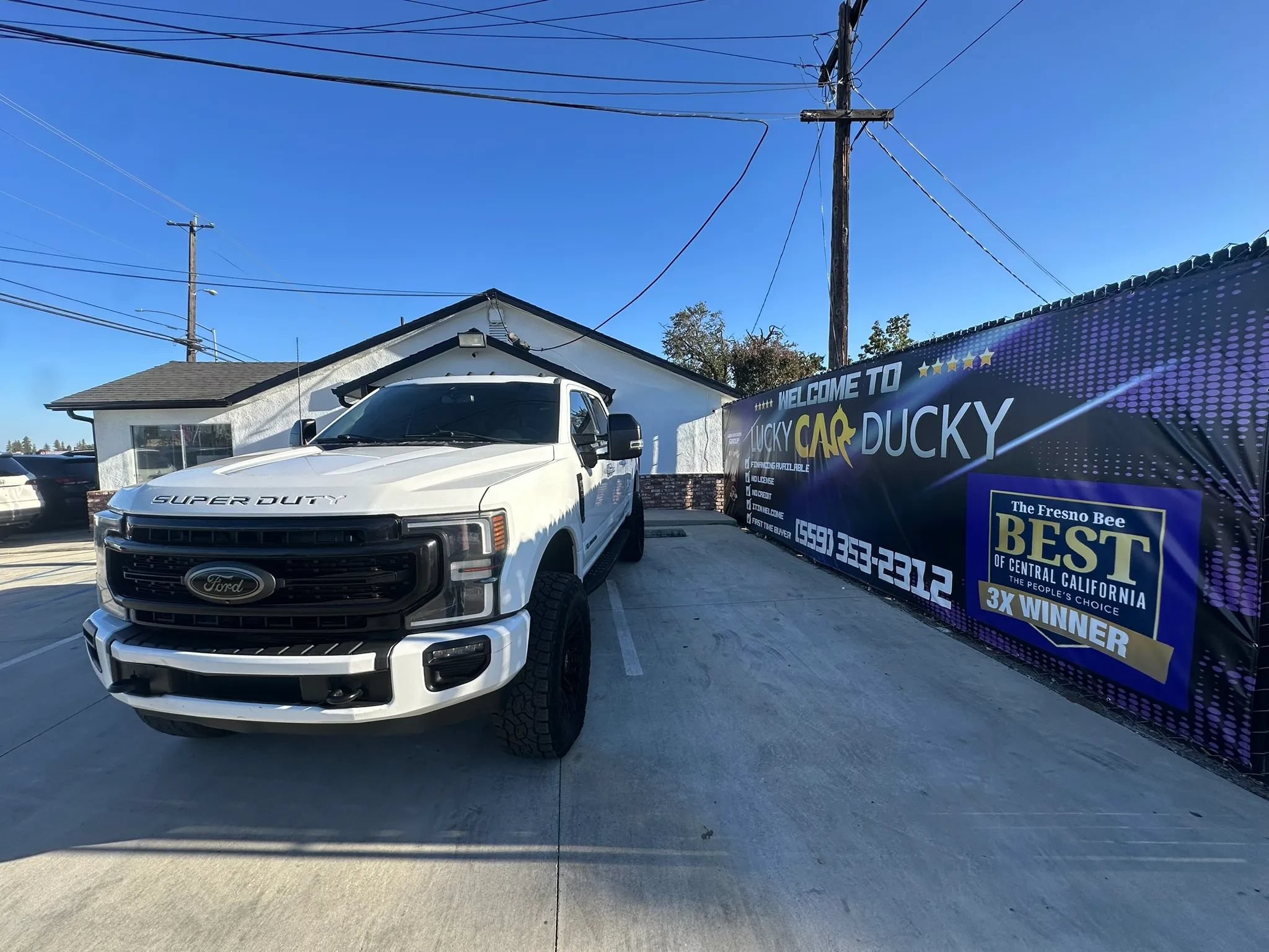 Used 2022 Ford F250 Lariat w/ Black Appearance Package AWD/4WD image 12