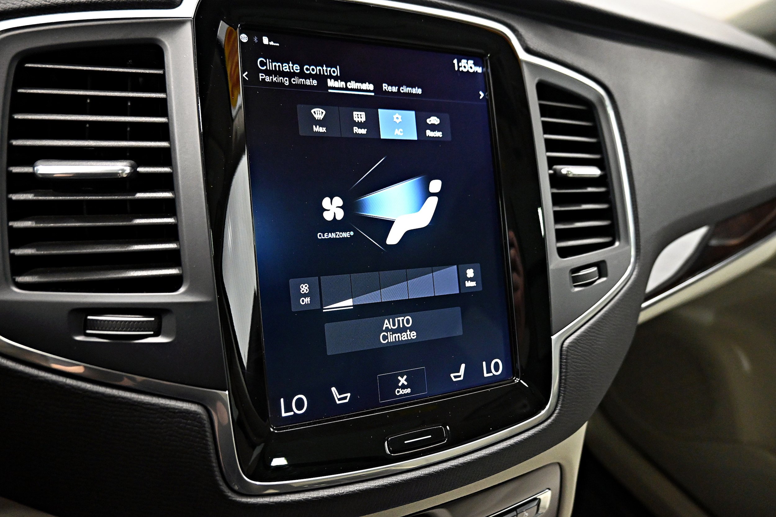 Used 2019 Volvo XC90 T6 Momentum w/ Advanced Package AWD/4WD image 13