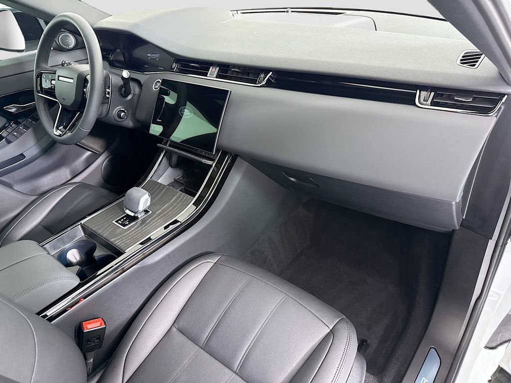 Used 2025 Land Rover Range Rover Evoque Dynamic SE AWD/4WD image 17