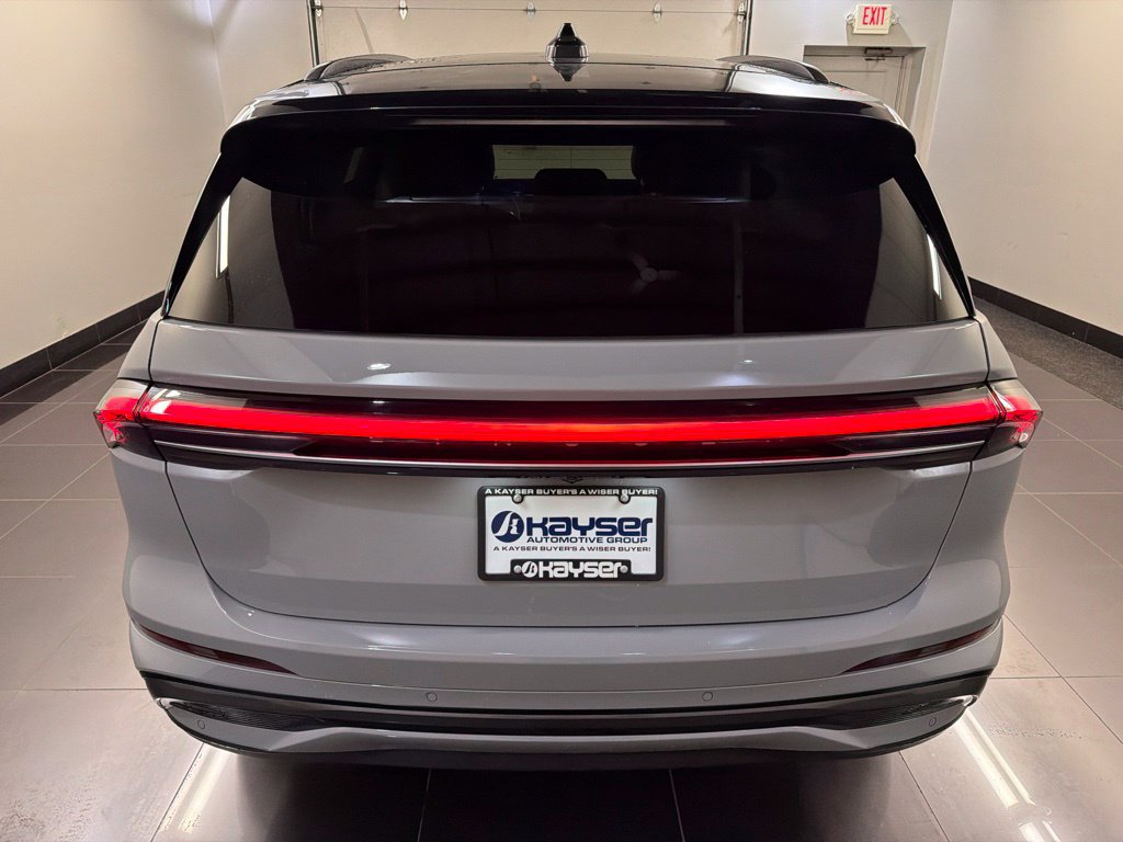 New 2026 Lincoln Nautilus Reserve w/ Jet Appearance Package AWD/4WD image 5