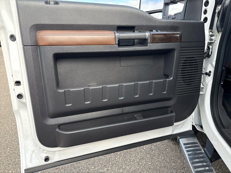 Used 2016 Ford F350 Platinum w/ Snow Plow Prep Package image 15