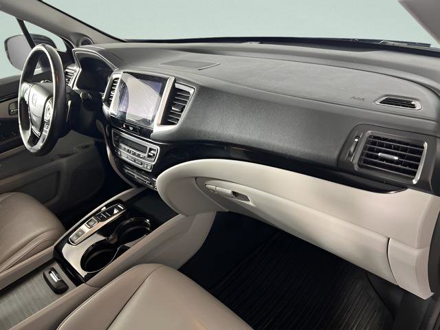 Used 2018 Honda Pilot Touring image 34