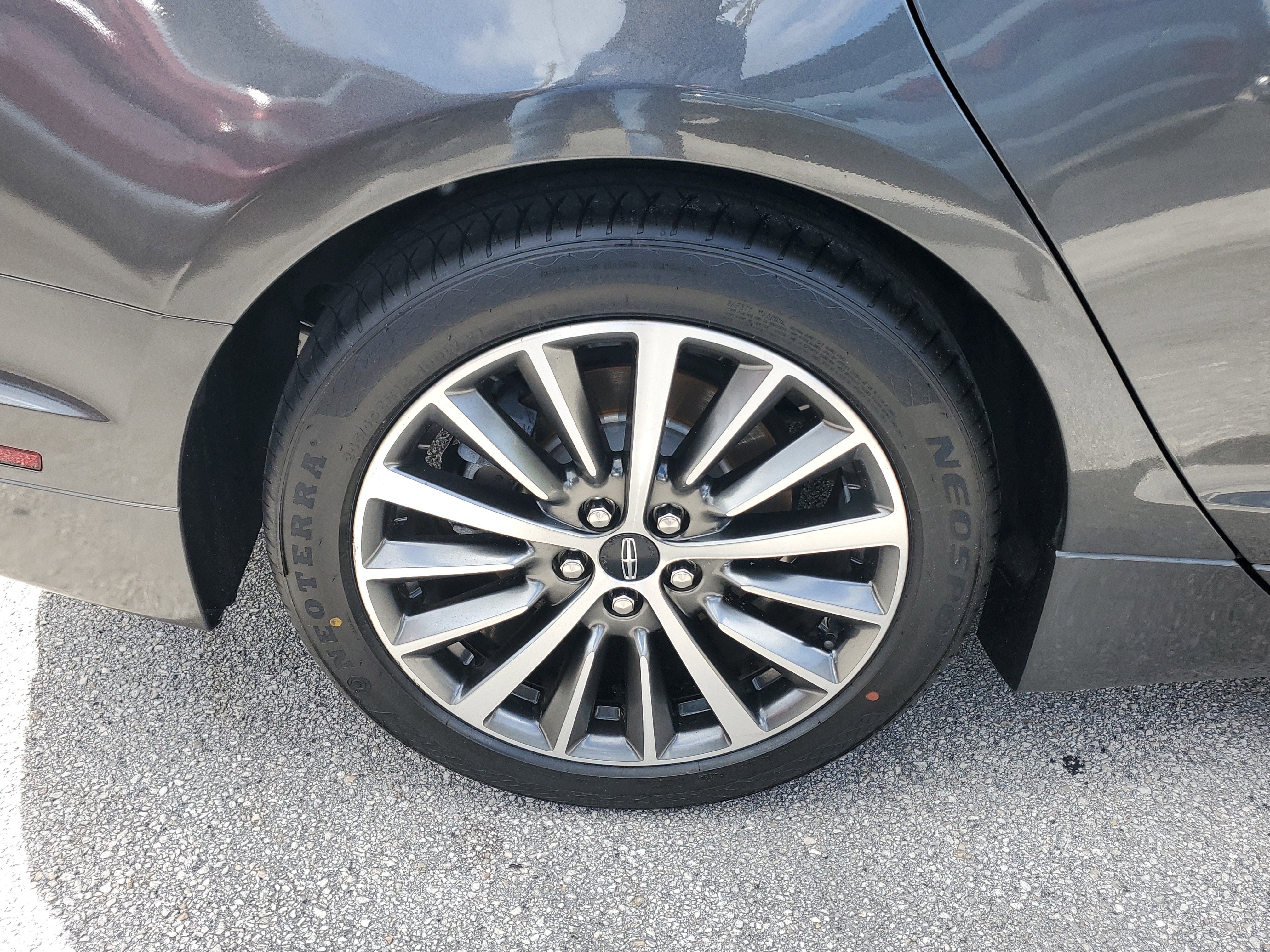 Used 2019 Lincoln MKZ Reserve image 7