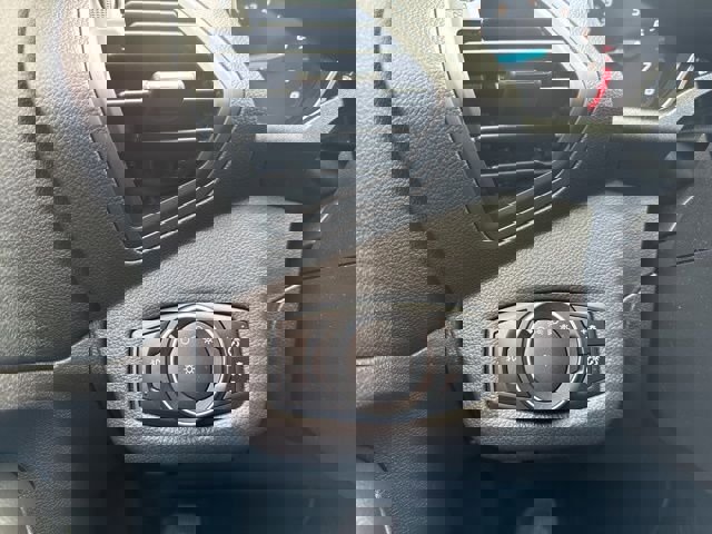 Used 2016 Ford Escape SE w/ Equipment Group 201A AWD/4WD image 11