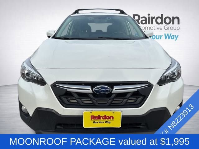 Used 2022 Subaru Crosstrek 2.0i Premium w/ Moonroof Package image 2