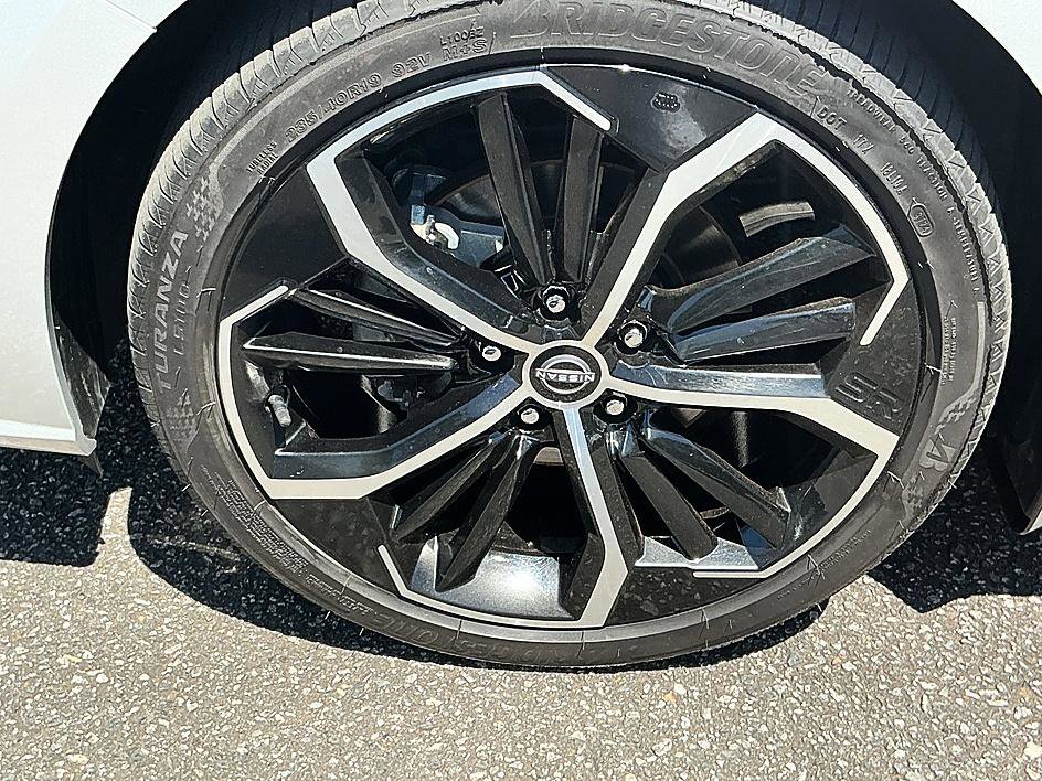 Certified 2024 Nissan Altima 2.5 SR FWD image 9