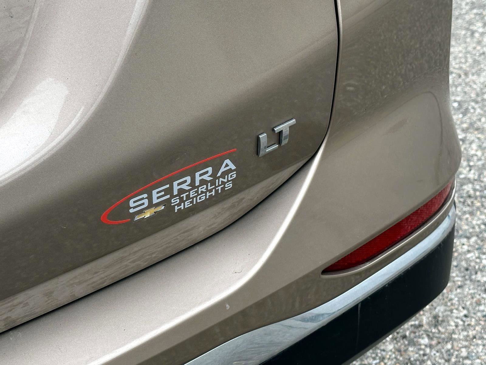 Used 2018 Chevrolet Equinox LT image 9