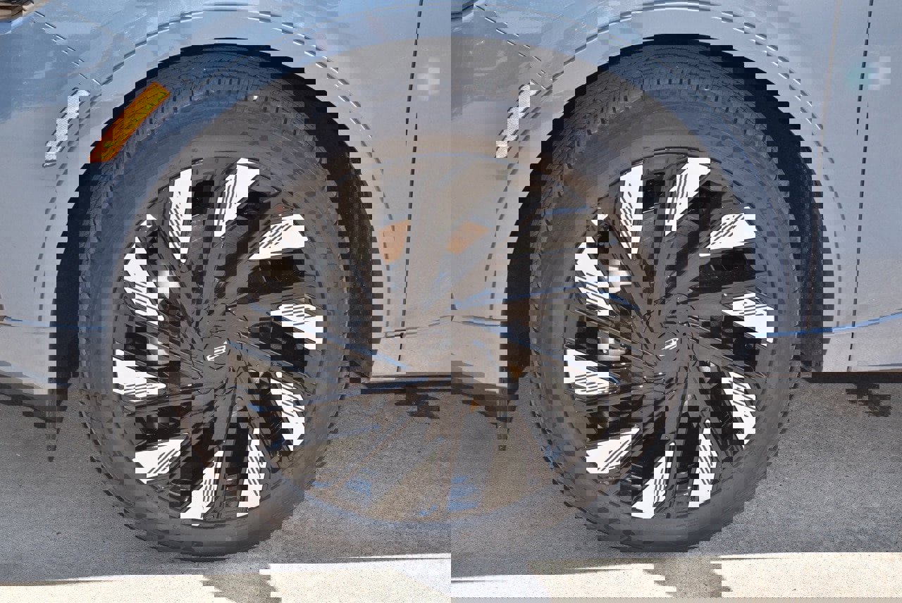 New 2025 Lincoln Nautilus Black Label w/ Jet Appearance Package image 37