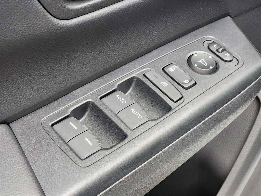 Used 2023 Honda CR-V Sport image 22