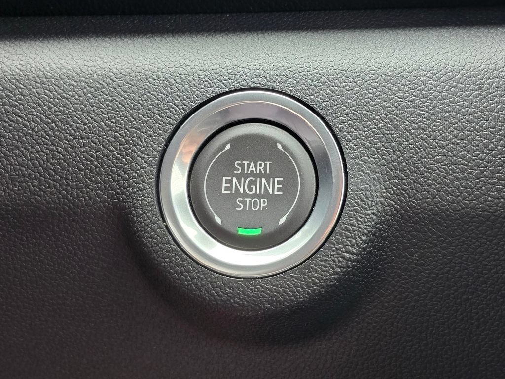 New 2026 GMC Terrain AT4 w/ Technology Package II AWD/4WD image 31