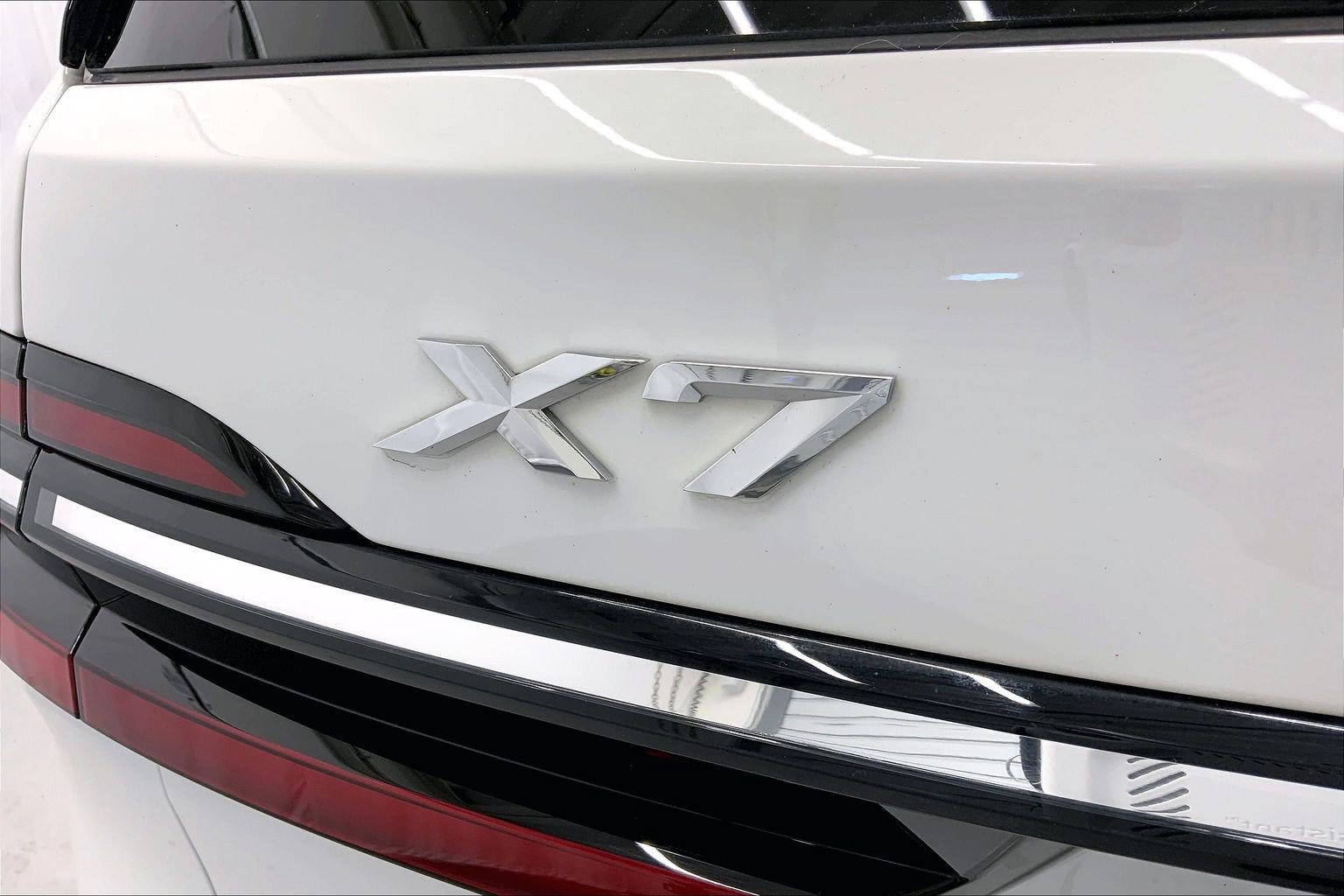 Used 2024 BMW X7 xDrive40i w/ Executive Package AWD/4WD image 18
