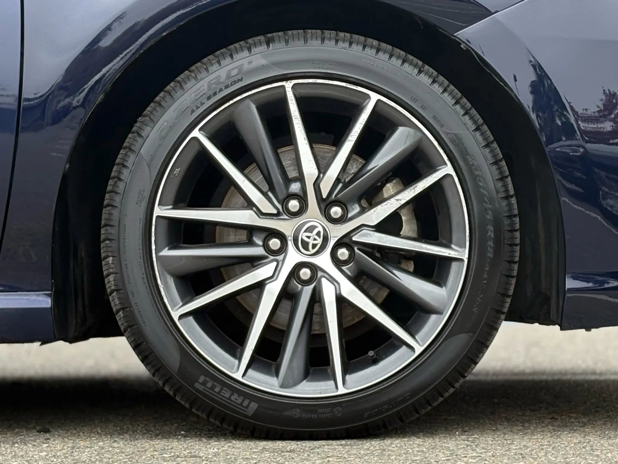 Used 2021 Toyota Camry XSE w/ Carpet Mat Package (TMS) image 32