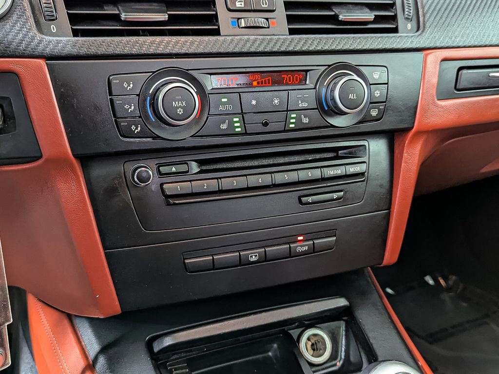 Used 2011 BMW M3 Coupe image 32