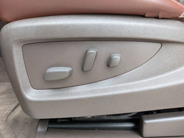 Used 2015 Chevrolet Tahoe LTZ image 14