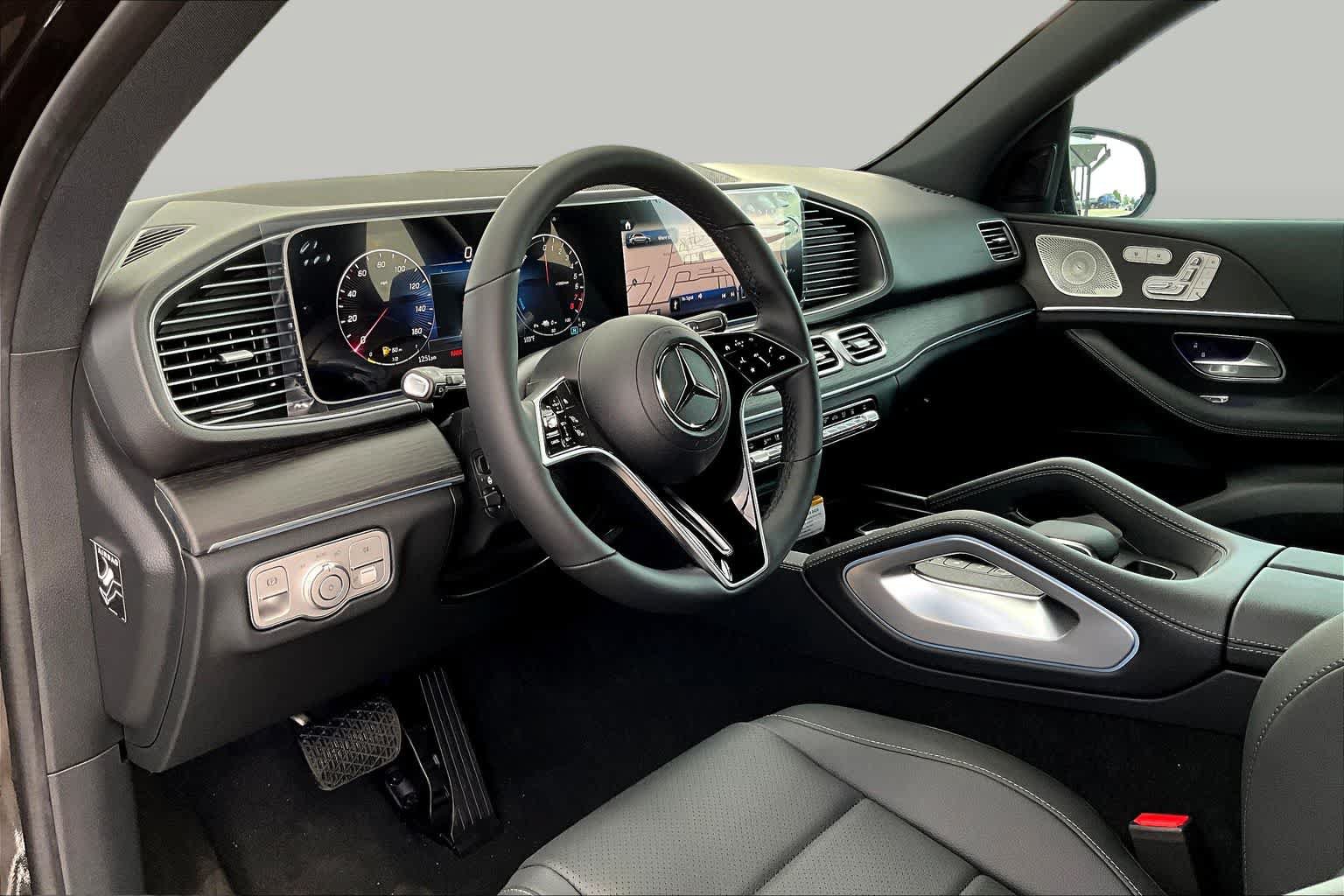 New 2025 Mercedes-Benz GLE 450e 4MATIC image 10