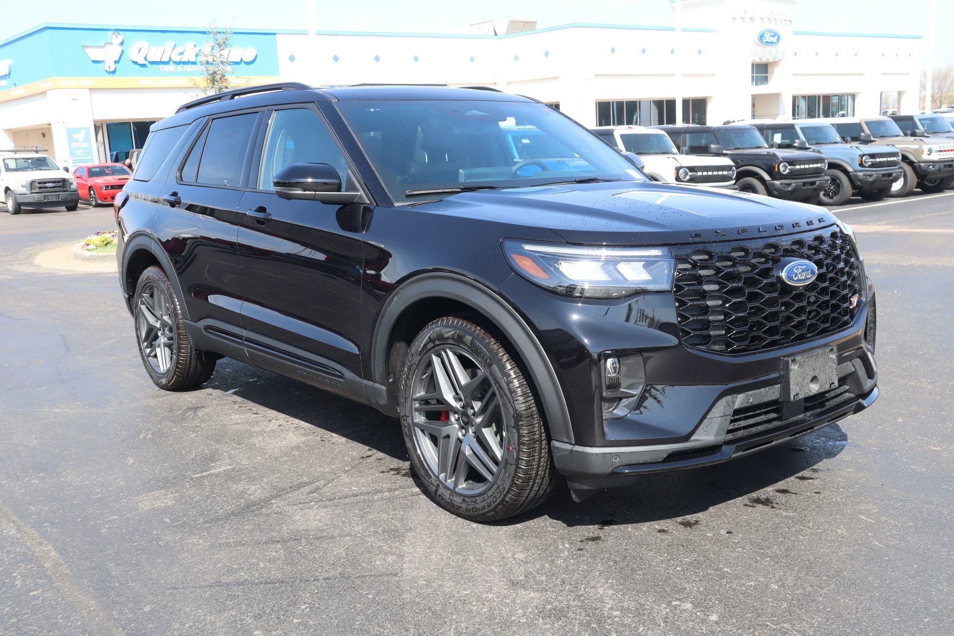 New 2026 Ford Explorer ST AWD/4WD image 1