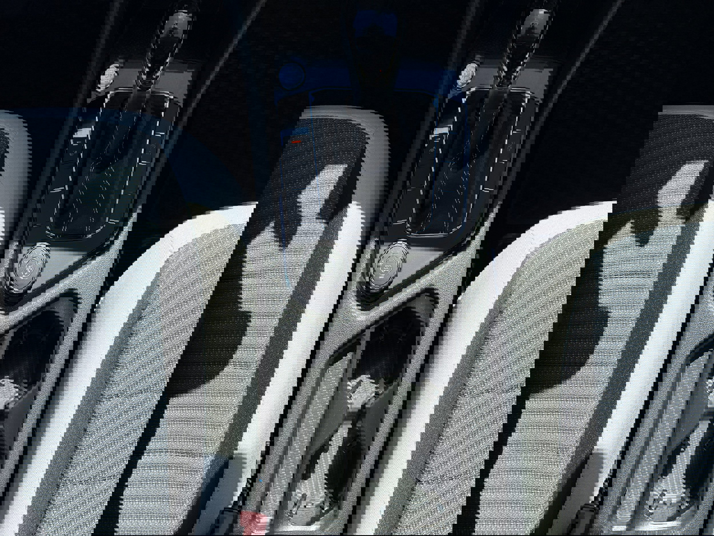 New 2025 Volkswagen Taos S image 34