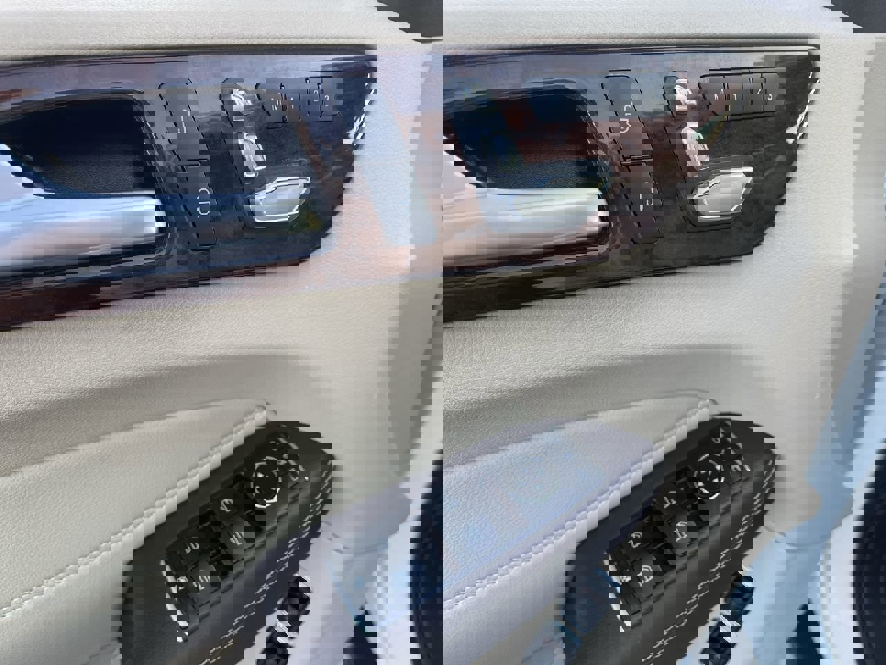 Used 2019 Mercedes-Benz GLS 450 4MATIC image 24