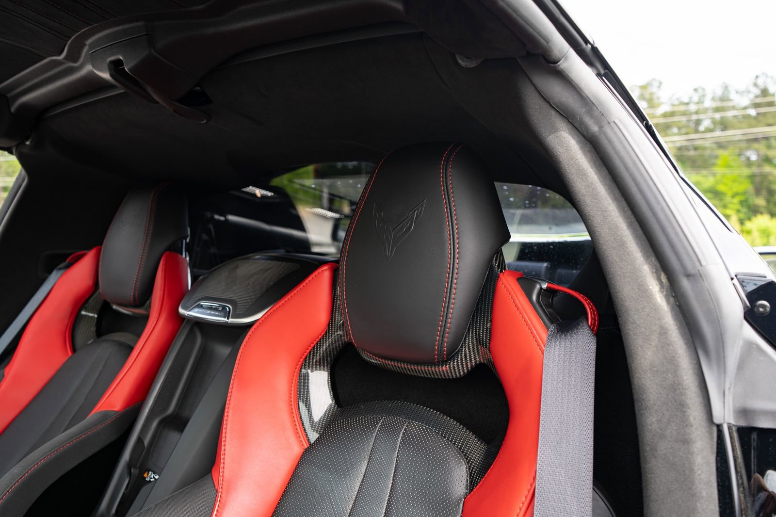 Used 2020 Chevrolet Corvette Stingray Premium Cpe w/ 3LT Preferred Equipment Group RWD image 28