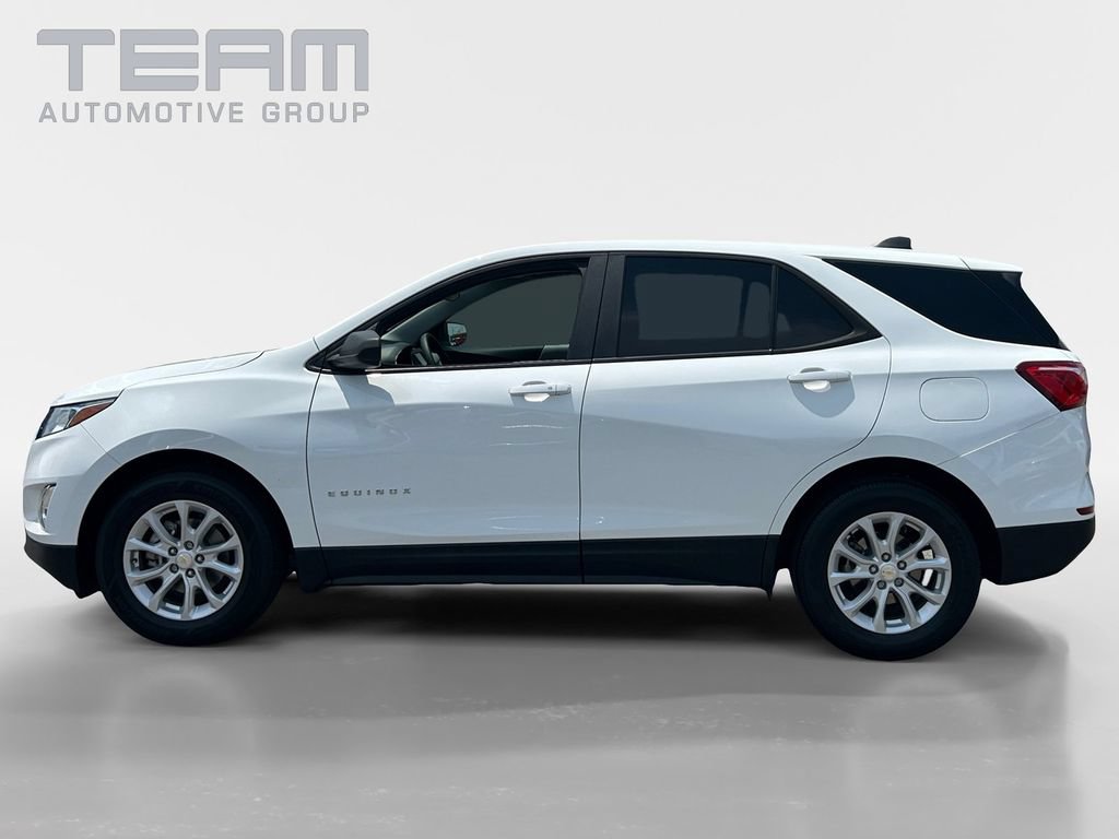 Used 2021 Chevrolet Equinox LS w/ LS Convenience Package FWD image 4