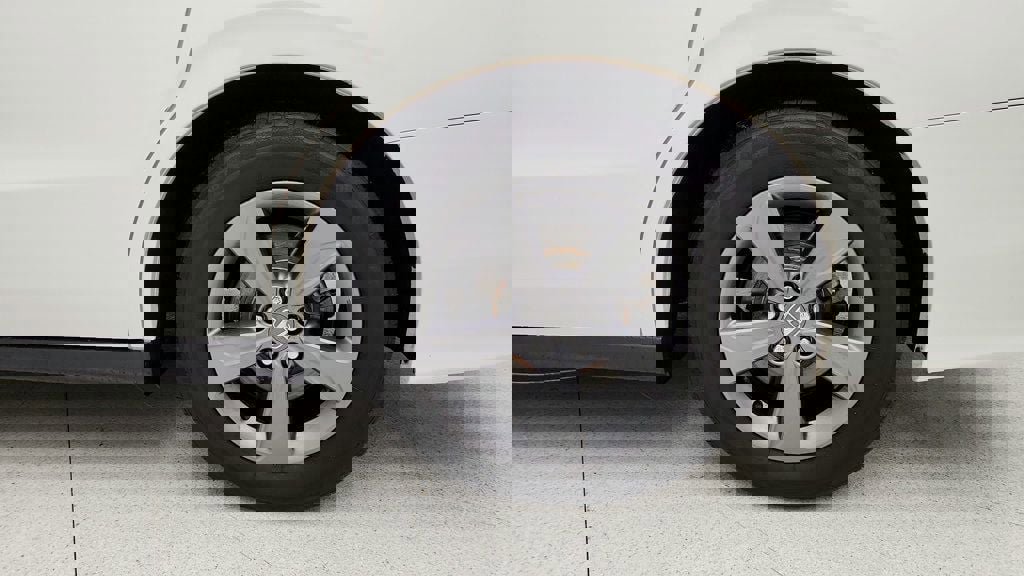 Used 2023 Honda Odyssey EX image 9