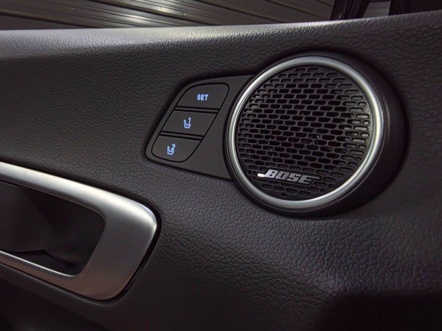 Used 2025 Hyundai Sonata Limited FWD image 36