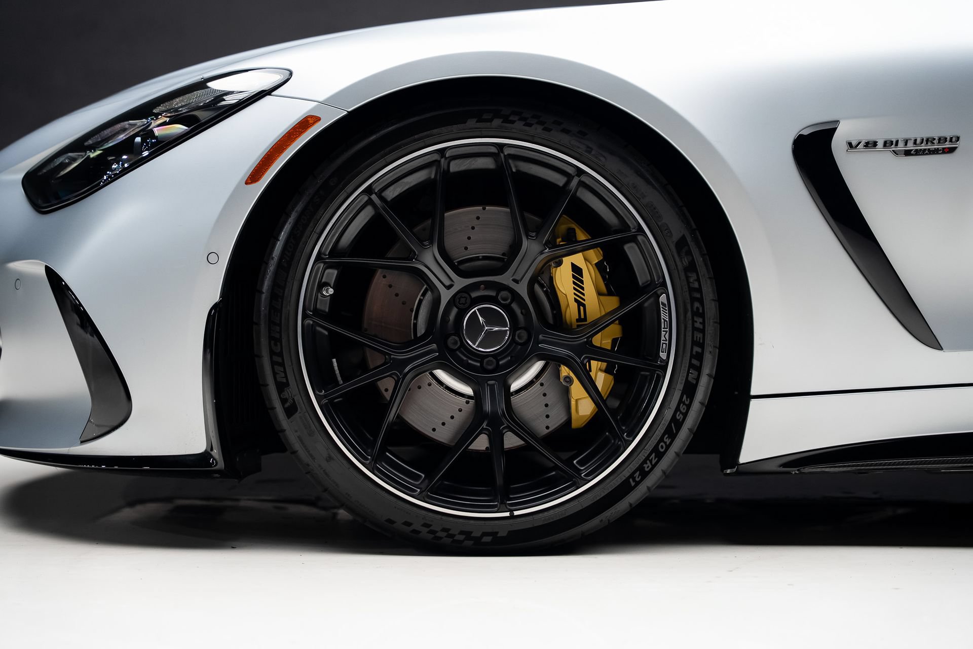 Used 2025 Mercedes-Benz AMG GT 63 image 21