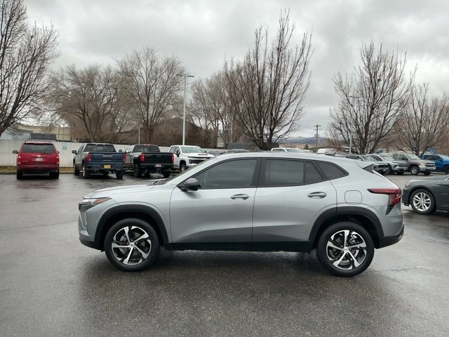 Used 2024 Chevrolet Trax RS w/ Sunroof Package image 7