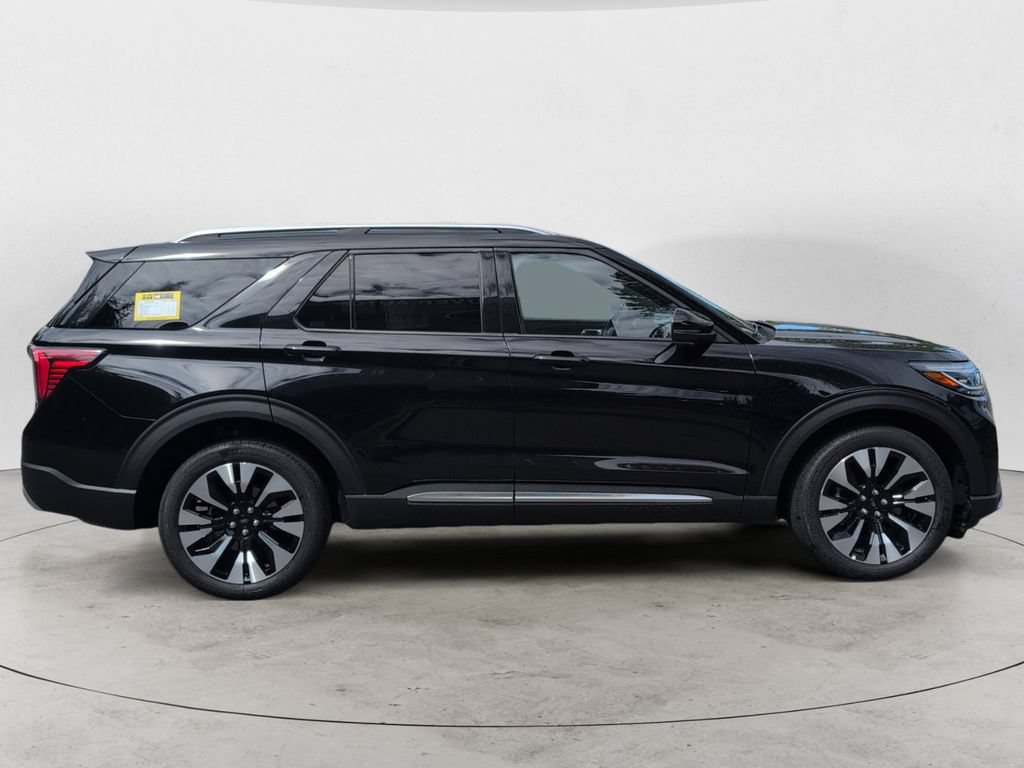 Certified 2025 Ford Explorer Platinum w/ LUX Leather Package AWD/4WD image 6