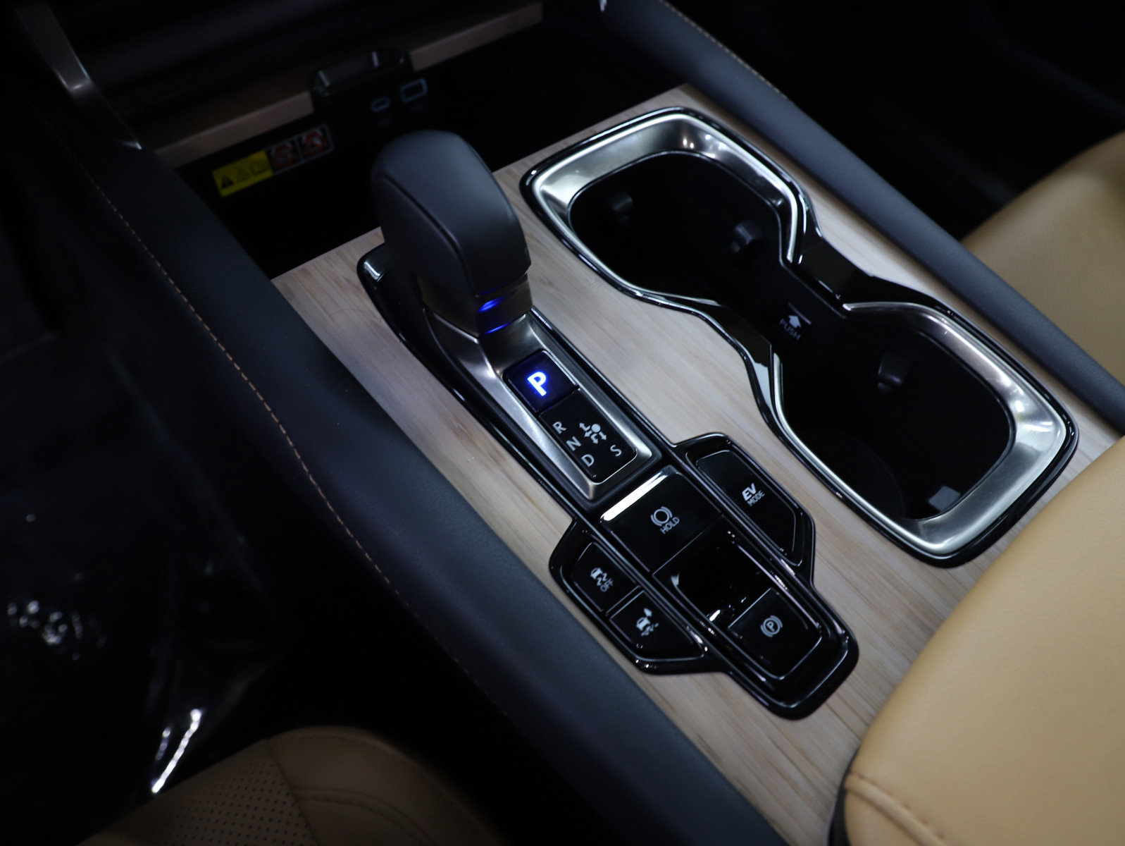 Used 2025 Lexus RX 350h 350H w/ Convenience Package image 20