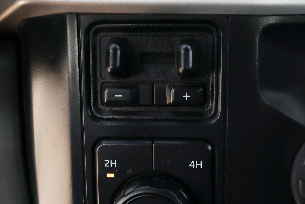 Used 2023 Ford F350 XLT w/ 360-Degree Camera Package AWD/4WD image 37