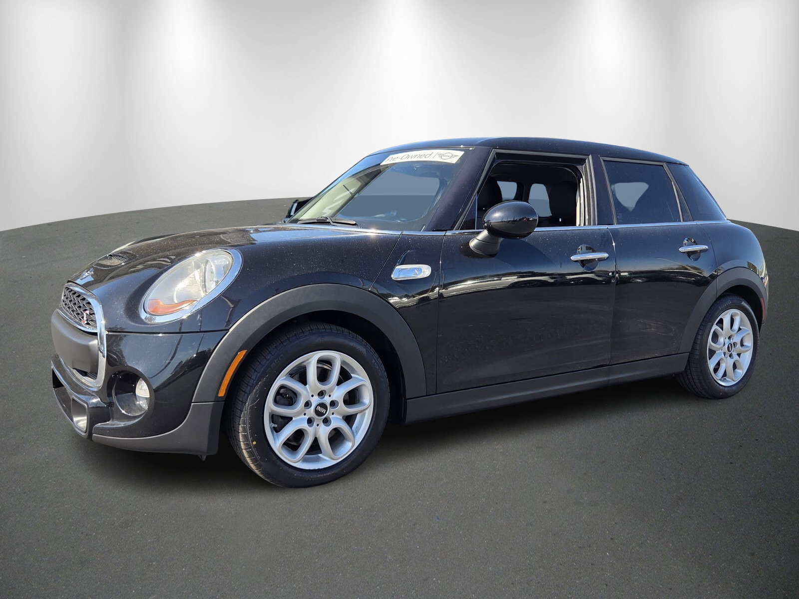 Used 2015 MINI Cooper S image 3