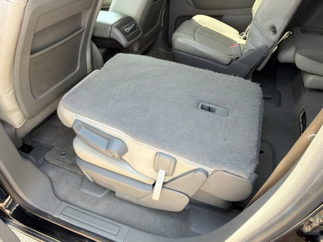 Used 2016 Chevrolet Traverse LTZ AWD/4WD image 39