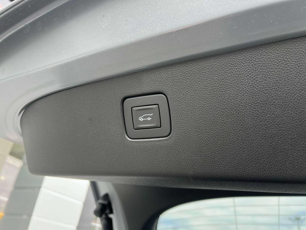New 2025 Buick Envista Preferred w/ Convenience I Package FWD image 18