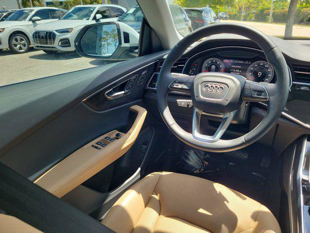 Certified 2025 Audi Q8 Premium Plus w/ Premium Plus Package AWD/4WD image 13
