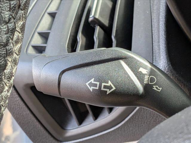 Used 2016 Ford Transit Connect XLT image 9