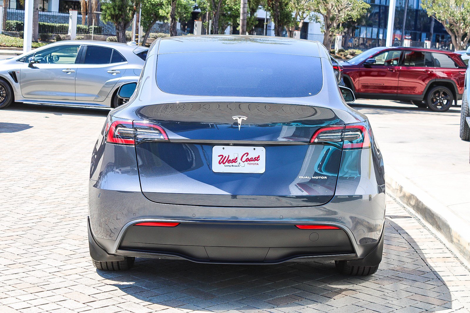 Used 2021 Tesla Model Y Long Range AWD/4WD image 8