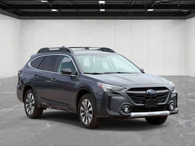 Used 2023 Subaru Outback Limited AWD/4WD image 3