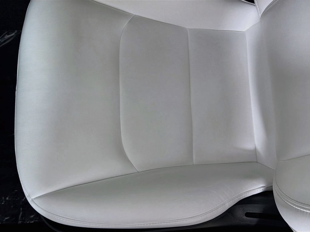 Used 2021 Tesla Model Y Long Range AWD/4WD image 20
