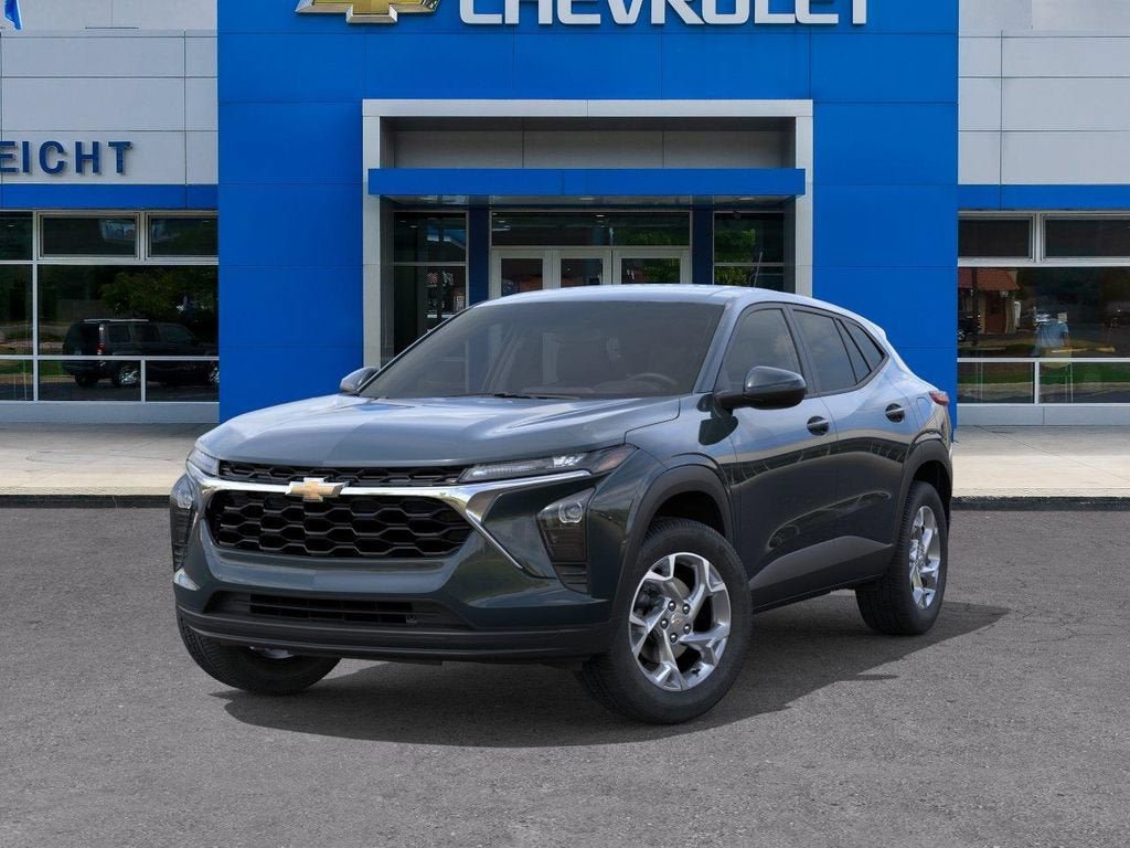 New 2026 Chevrolet Trax LS w/ LS Convenience Package FWD image 6