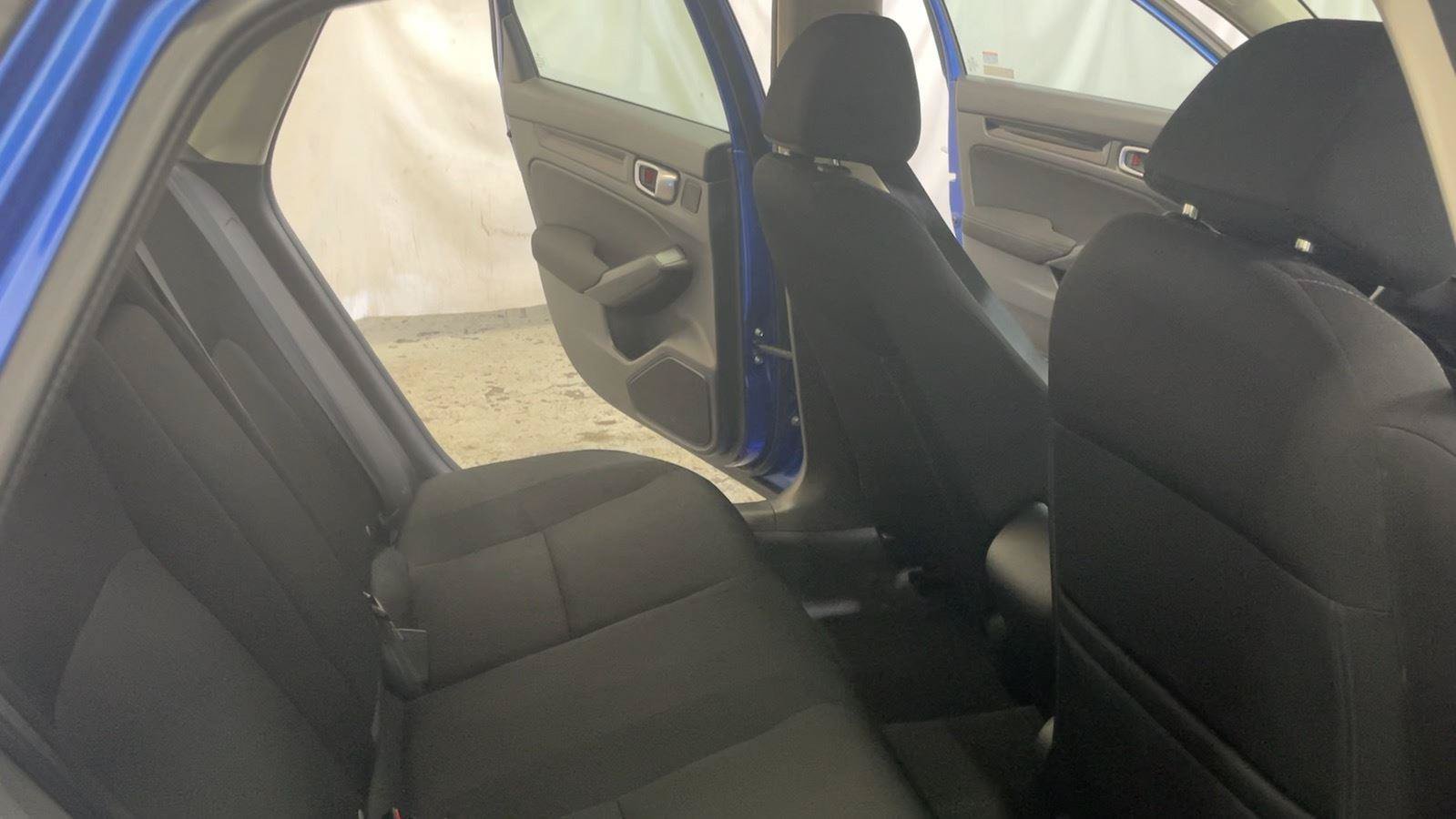 Certified 2023 Honda Civic EX image 22