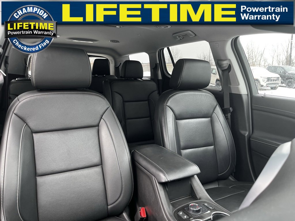 Certified 2023 GMC Acadia SLT w/ Trailering Package image 39